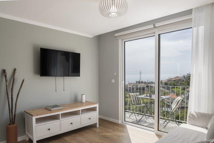 Apartamentai su terasa ant stogo ir vaizdu į vandenyną